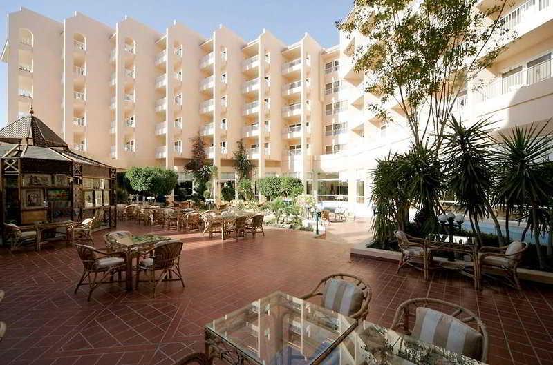 منتجع ماريوت البحر الاحمر 5*